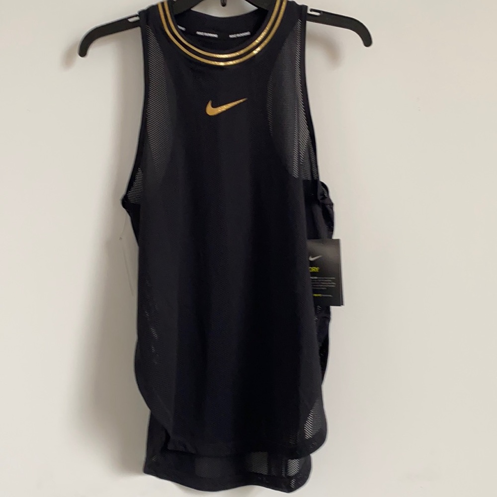 NWT Nike Glam Running w/ Gold Metallic Detail Mesh Tank Small